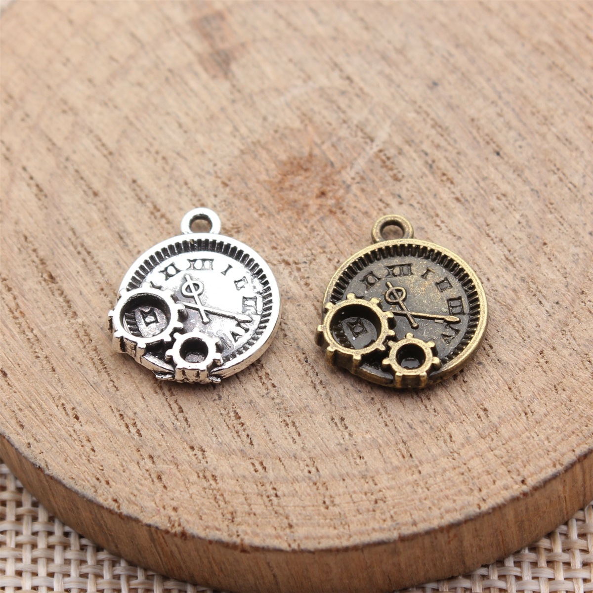 WYSIWYG 10pcs 16x14mm 2 Colors - Vintage Fashion Words 评论和价格