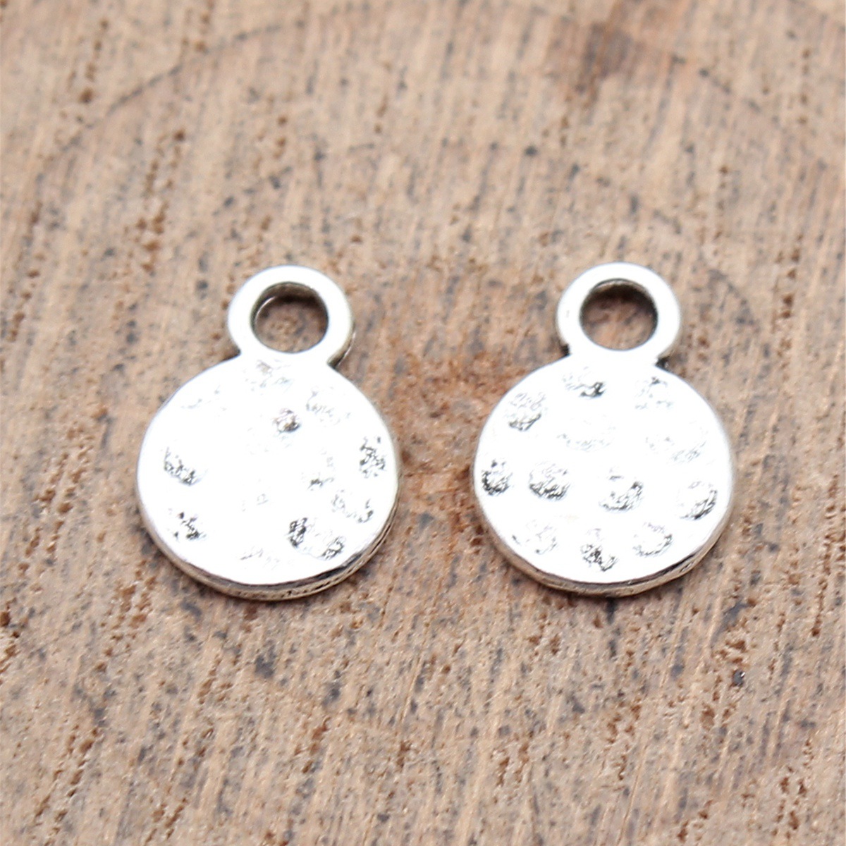 WYSIWYG 40pcs 11x8mm 3 Colors  - Vintage Fashion Words 评论和价格